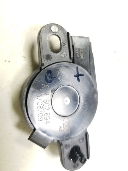 2009 - 2017 Audi Q5 Rear Door Tweeter Speaker Left & Right OEM