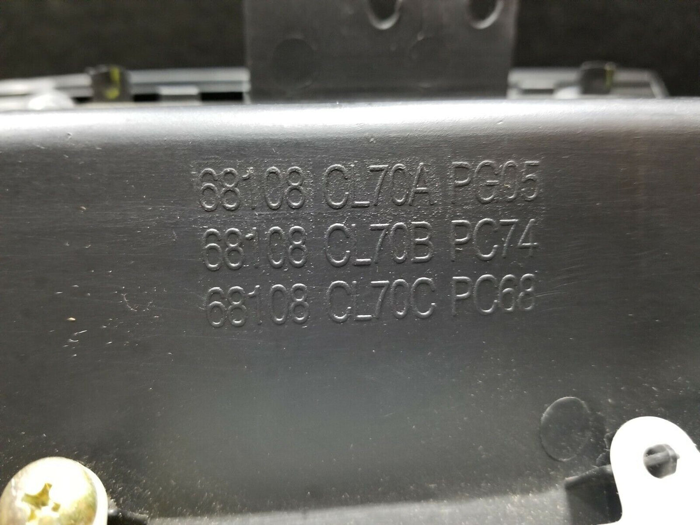 06 07 08 Infiniti Fx35 Glove Box Tray W/o Door Lid OEM