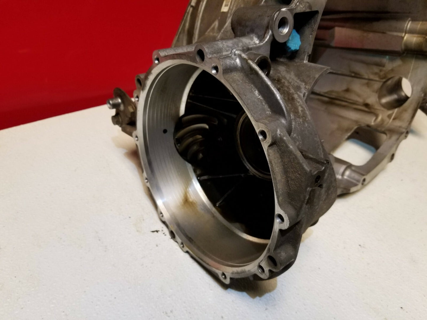 2010 Audi A5 Automatic Transmission Bell Housing 3.2l OEM