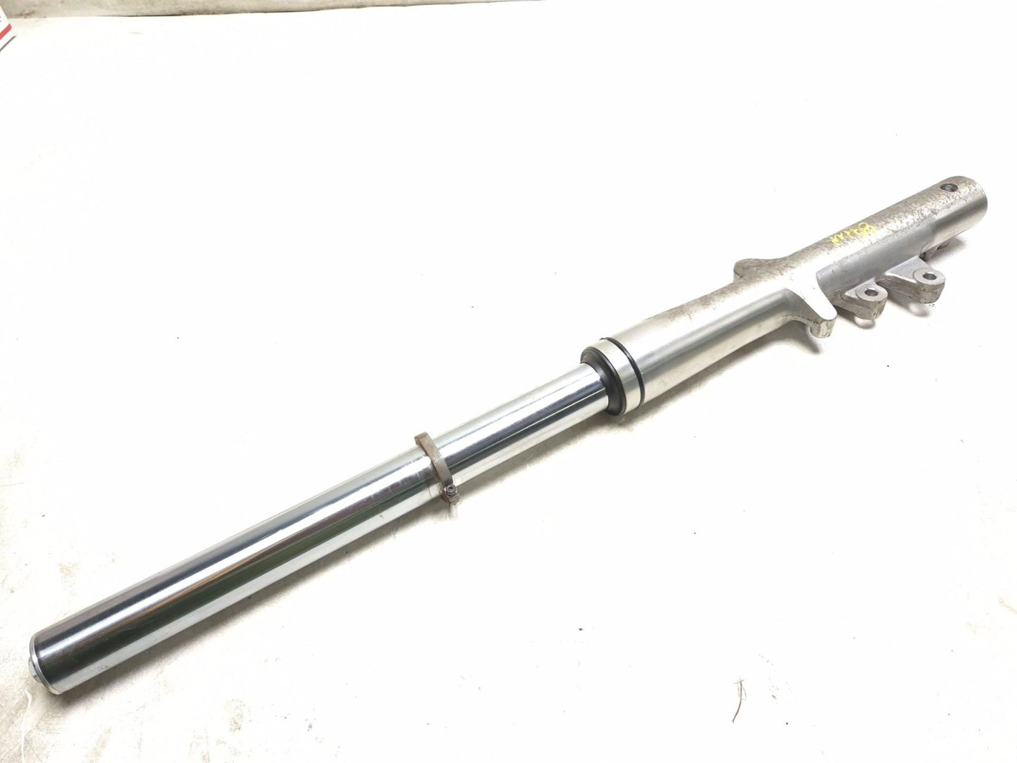 2005 Suzuki Boulevard С50 Front Fork Shock Pair OEM