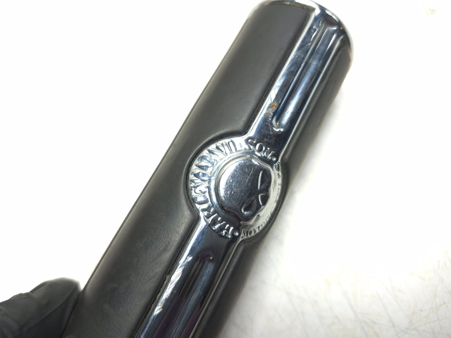 2008 Harley-davidson Dyna Fat Bob Fxdf Left Handlebar Grip Willie G Skull OEM