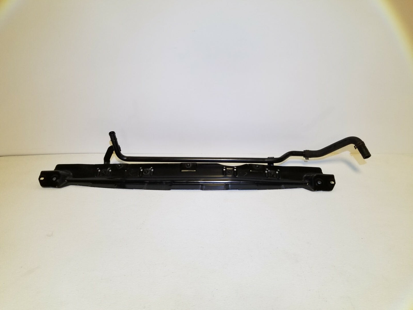 2015 Audi Q7 3.0l Engine Auxiliary Radiator Coolant Tube OEM
