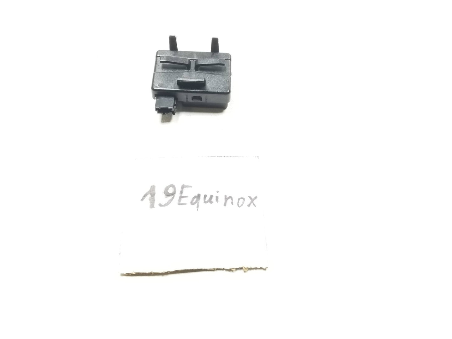 18 19 20 21 Chevrolet Equinox Keyless Entry Key Fob Reciever Module 13595510 OEM