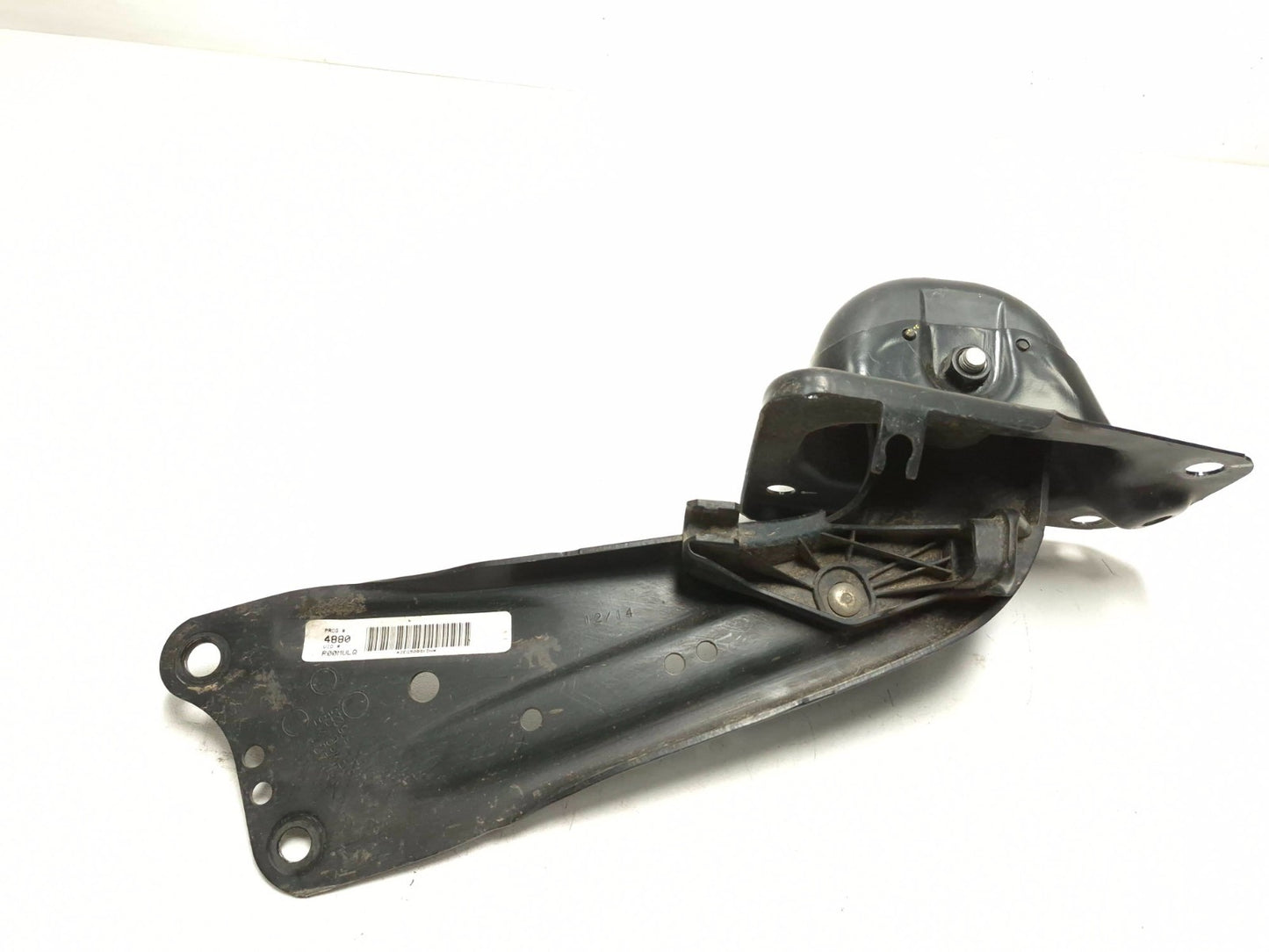 2015 Volkswagen Golf Rear Control Arm Driver Side Left 4pcs OEM