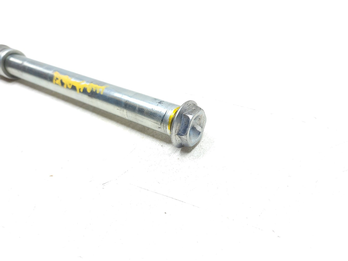 2002 Honda Magna Vf 750c Rear & Front Wheel Axle & Swing Arm Axle 3 Pcs OEM