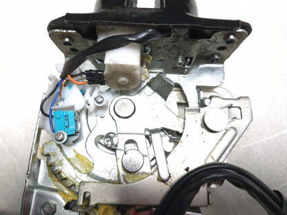 2008 Lincoln Navigator Tailgate Lock Actuator & Motor OEM