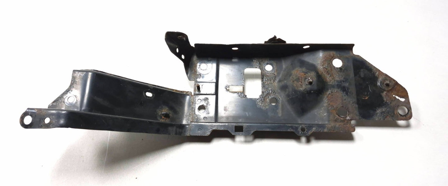 2012 Nissan Rogue Radiator Mount Support Bracket OEM