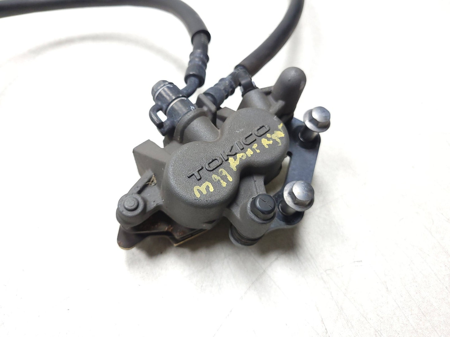2012 Kawasaki Versys Le650c Front Brake Caliper Pair OEM