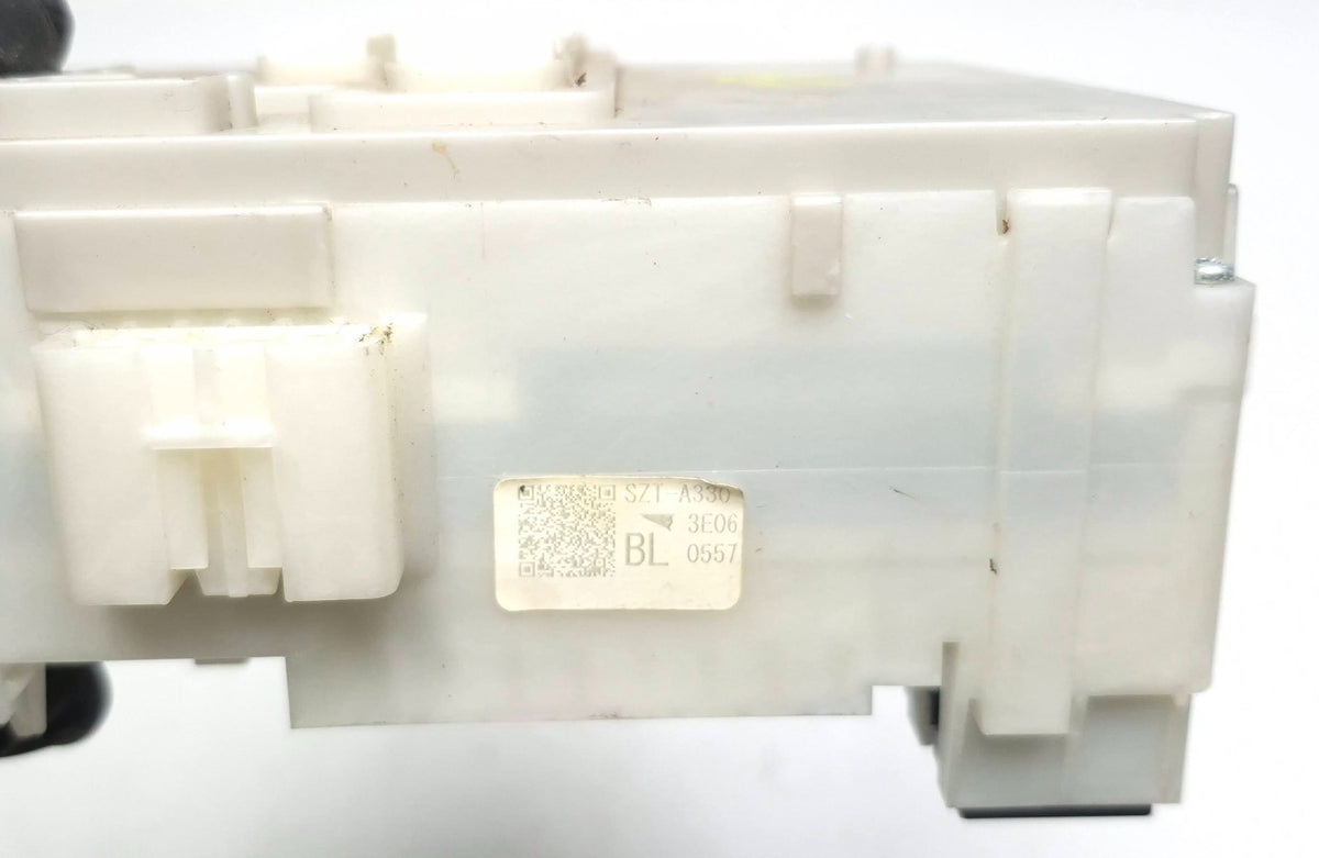 2013 Honda Cr-z Cabin Interior Fuse Box Relay  OEM