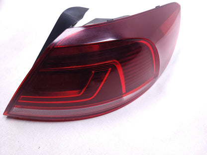 2013 Volkswagen Cc  Tail Light Lamp Rear Passenger Side Right OEM