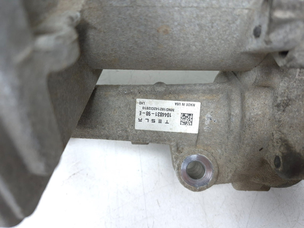2018 Tesla Model 3 Steering Gear Rack & Pinion 1044831-98-e OEM