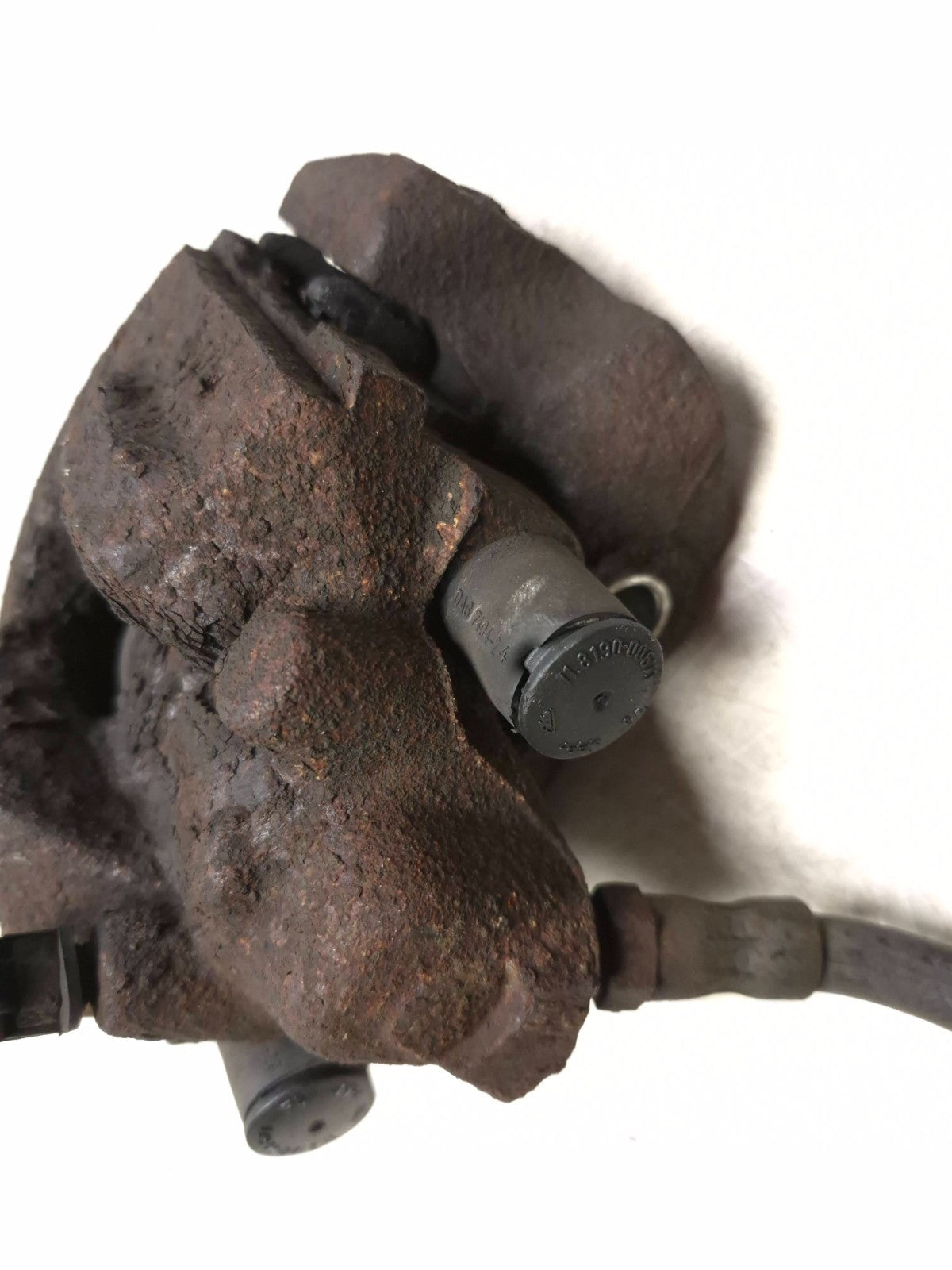 2007 Saab 9-5 Aero Rear Brake Caliper 2pcs OEM