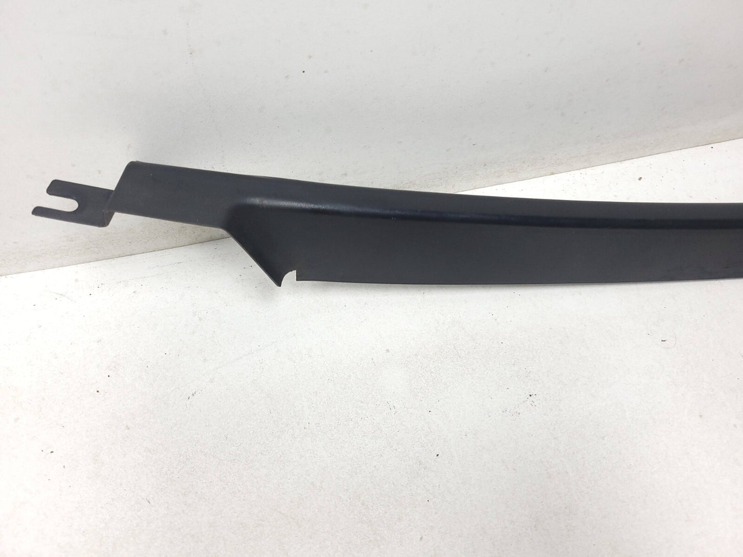 2007 Range Rover Front & Rear Door Window Trim Molding Left & Right 4 Pcs OEM