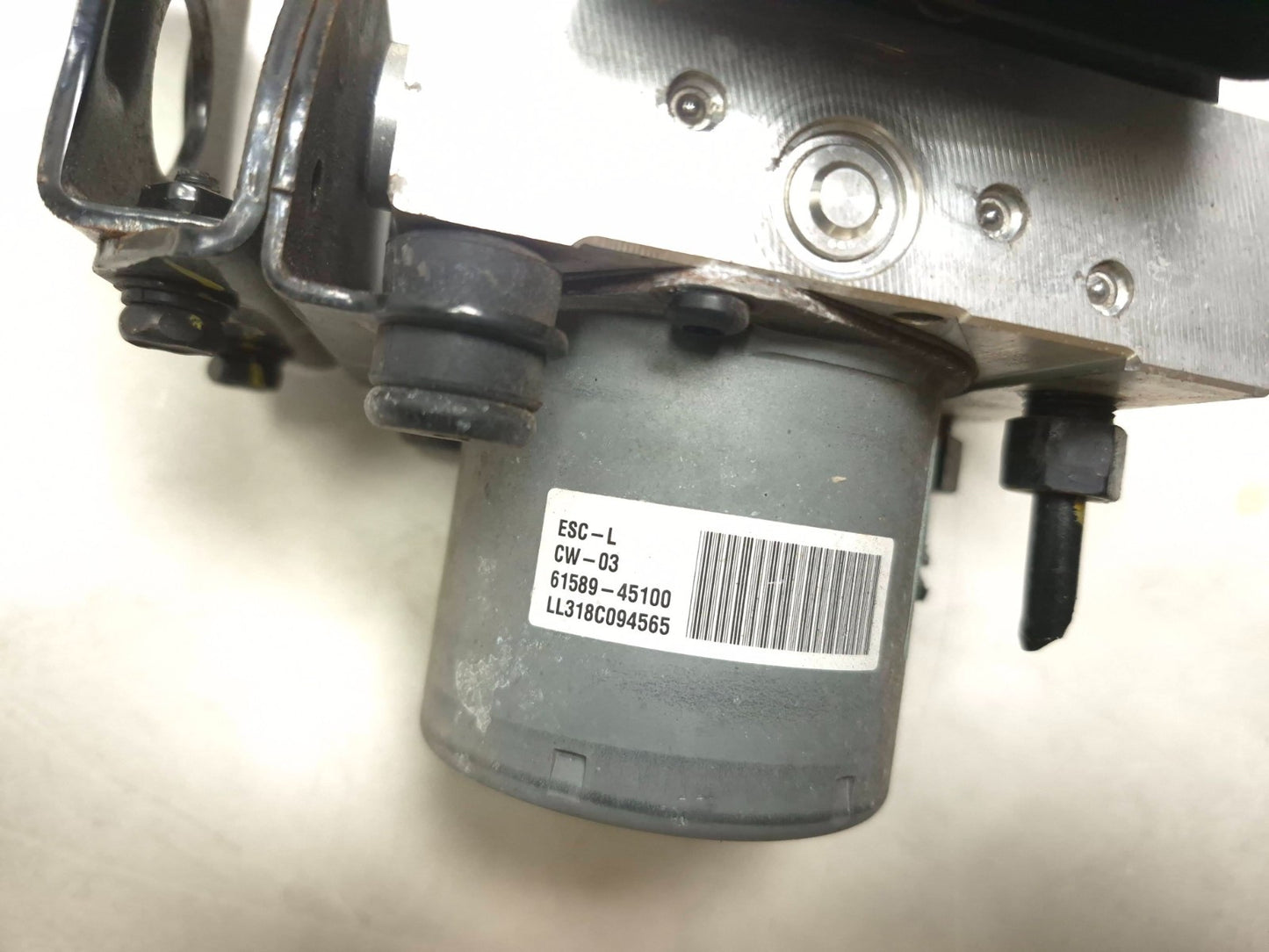 2018 Hyundai Sonata ABS Anti Lock Brake Pump OEM