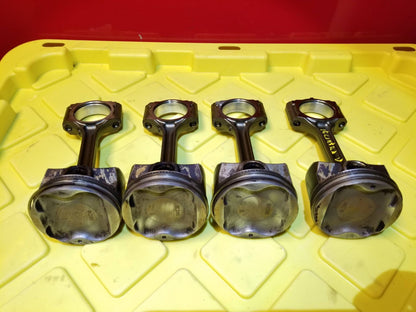 2015 Nissan Sentra Piston W/ Connecting Rod 4pcs 1.8l OEM