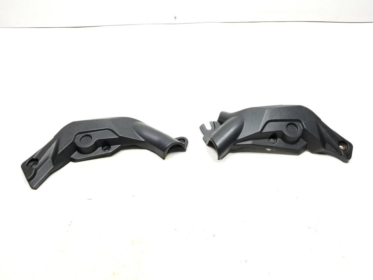 20 - 24 Benelli 302s Side Fairing Cover Left & Right OEM