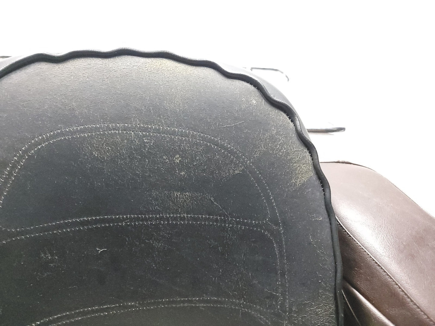 1984 - 1987 Honda Gl1200 Goldwing Rear Seat Back W/ Luggage Case OEM