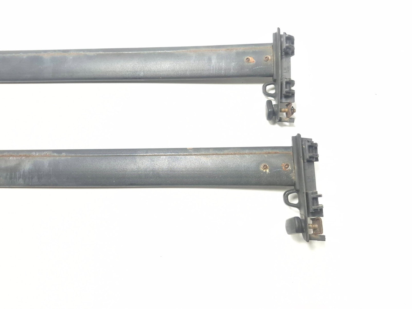 2013 Cadillac Escalade Esv Roof Luggage Rack Cross Bar 2pcs OEM