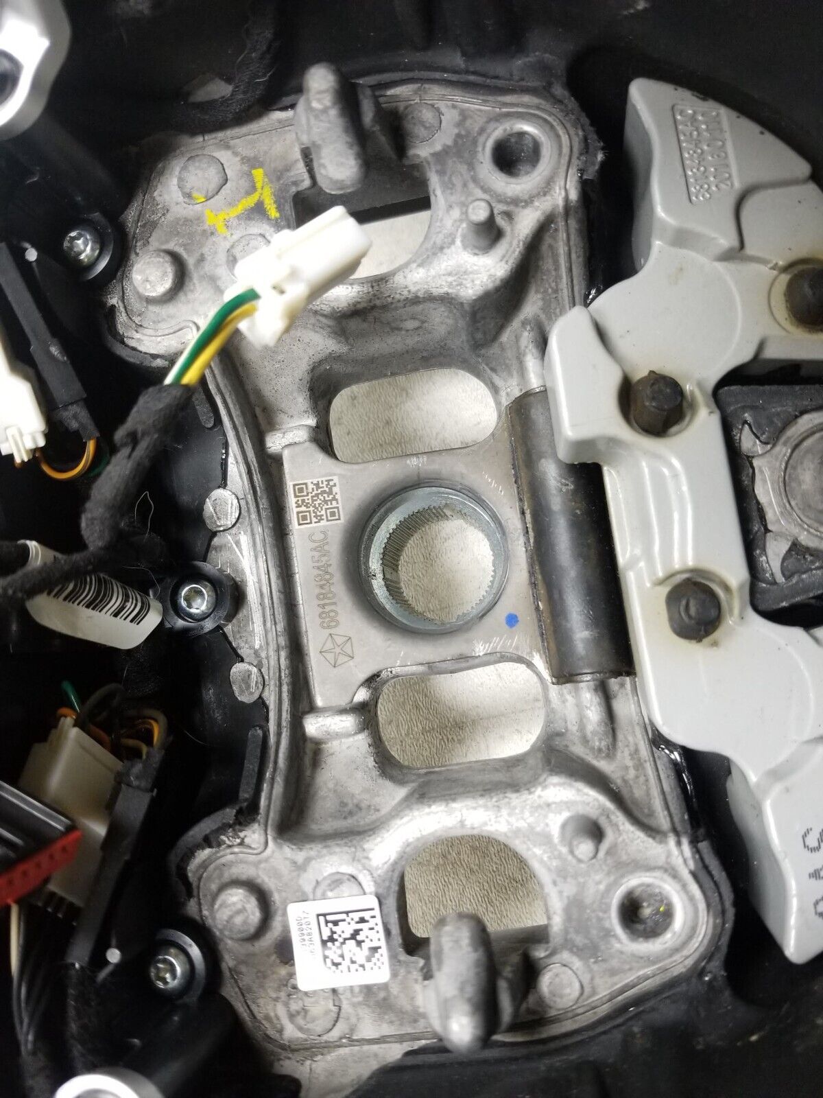 16 - 22 Dodge Durango Steering Wheel OEM