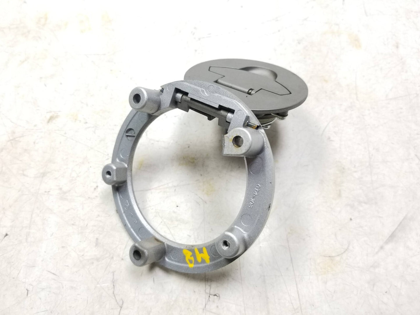 21-24 Ducati Supersport 950 950s Fuel Tank Filler Door *no Key* OEM 6k Miles