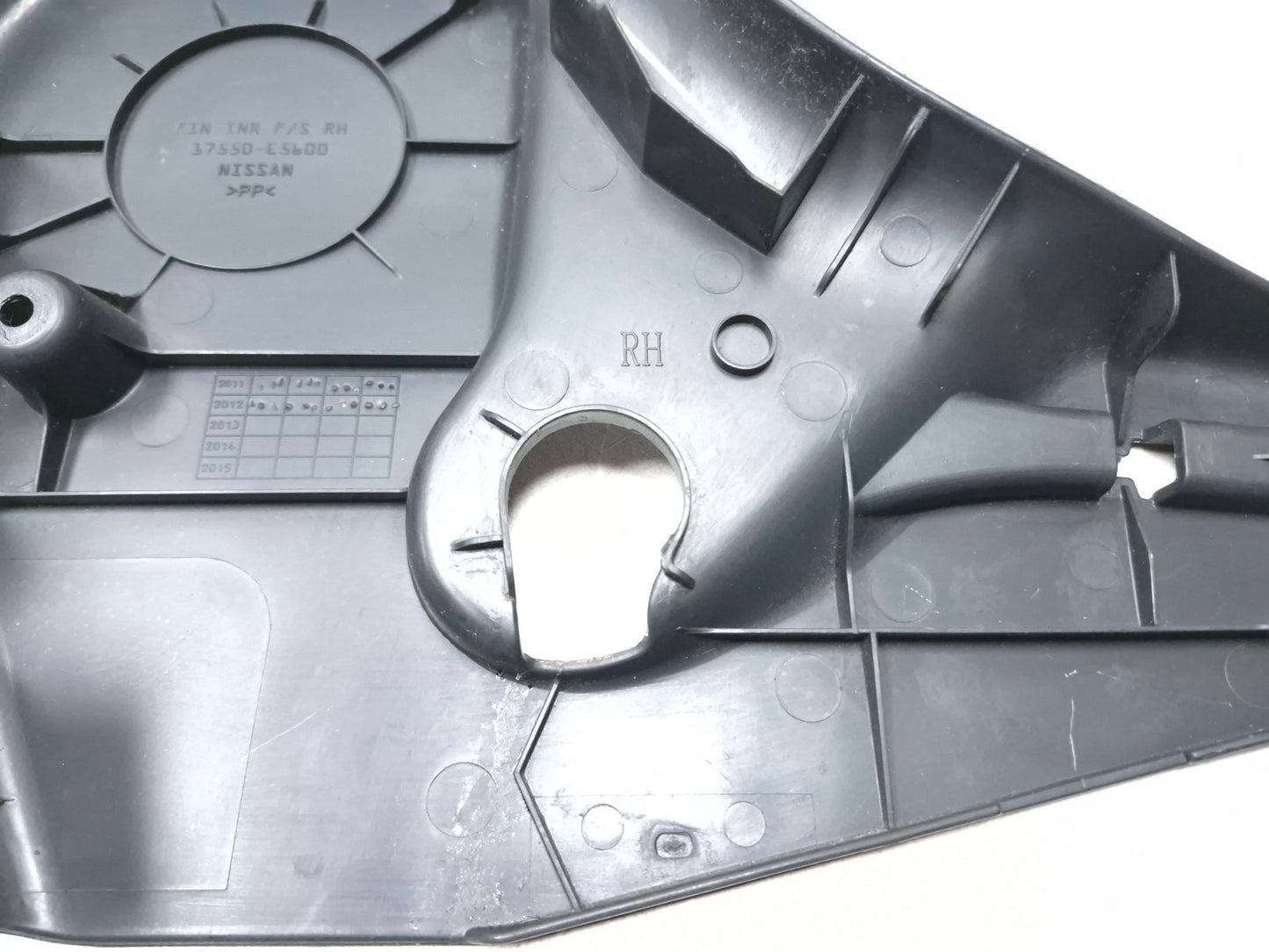2013 Nissan Versa Front Passenger Seat Side Trim Cover W/ Knob OEM 95k