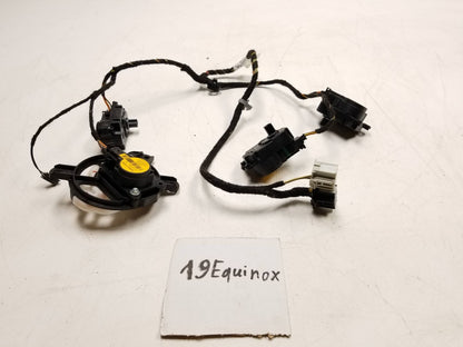 2019 Chevrolet Equinox HVAC Flap Vent Actuator Servo Motor & Wire Harness OEM
