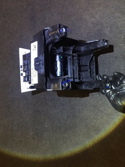 2018 Buick Encore Transmission Gear Shifter W/ Boot & Knob OEM