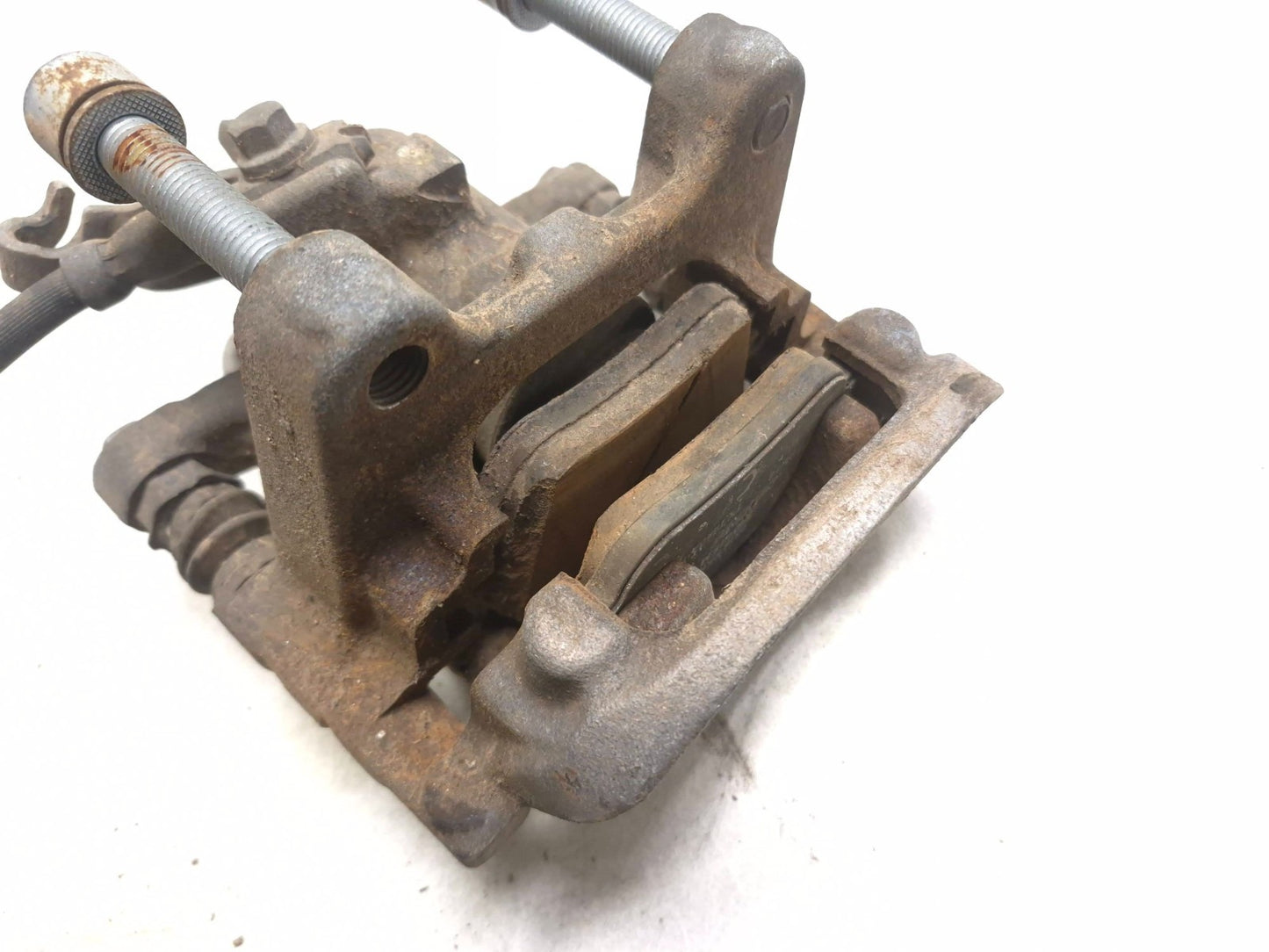 2015 Volkswagen Golf Tsi Rear Brake Caliper Left & Right Pair OEM
