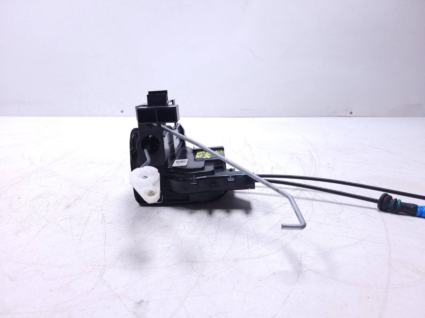 2020 Hyundai Venue Front Driver Door Lock Latch Actuator OEM