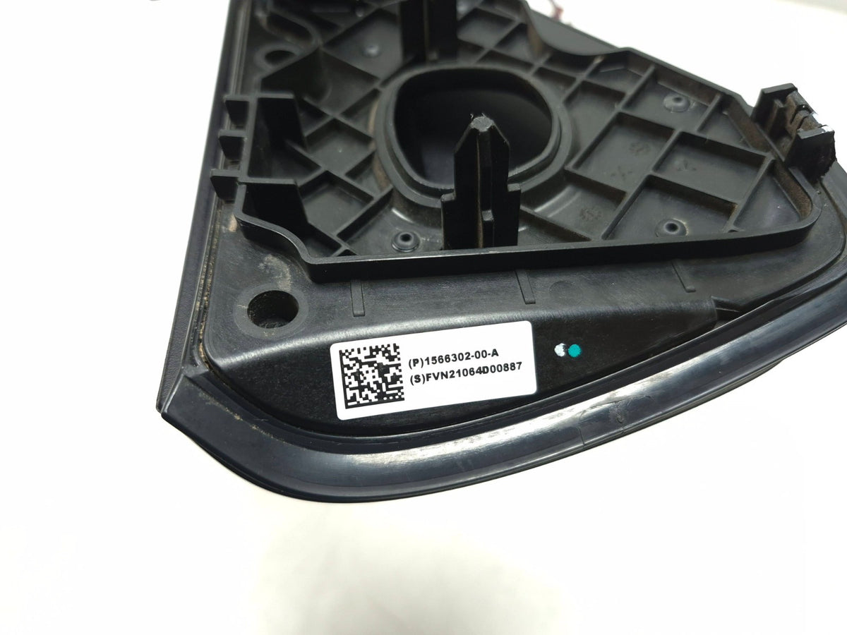 2018 Tesla Model 3 Charge Port Door 1566302-00-a OEM