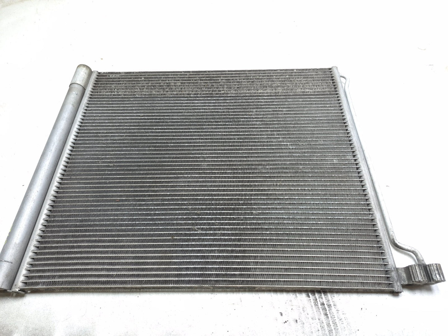 2008 BMW X6 E71 A/c Condenser Radiator OEM