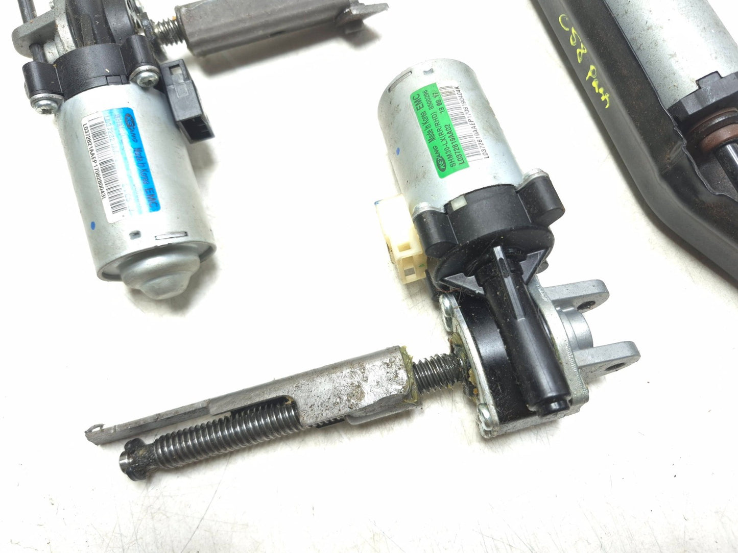 2018 Chrysler 300 Front Seat Adjustment Motor Right Passenger Side 3 Pcs OEM