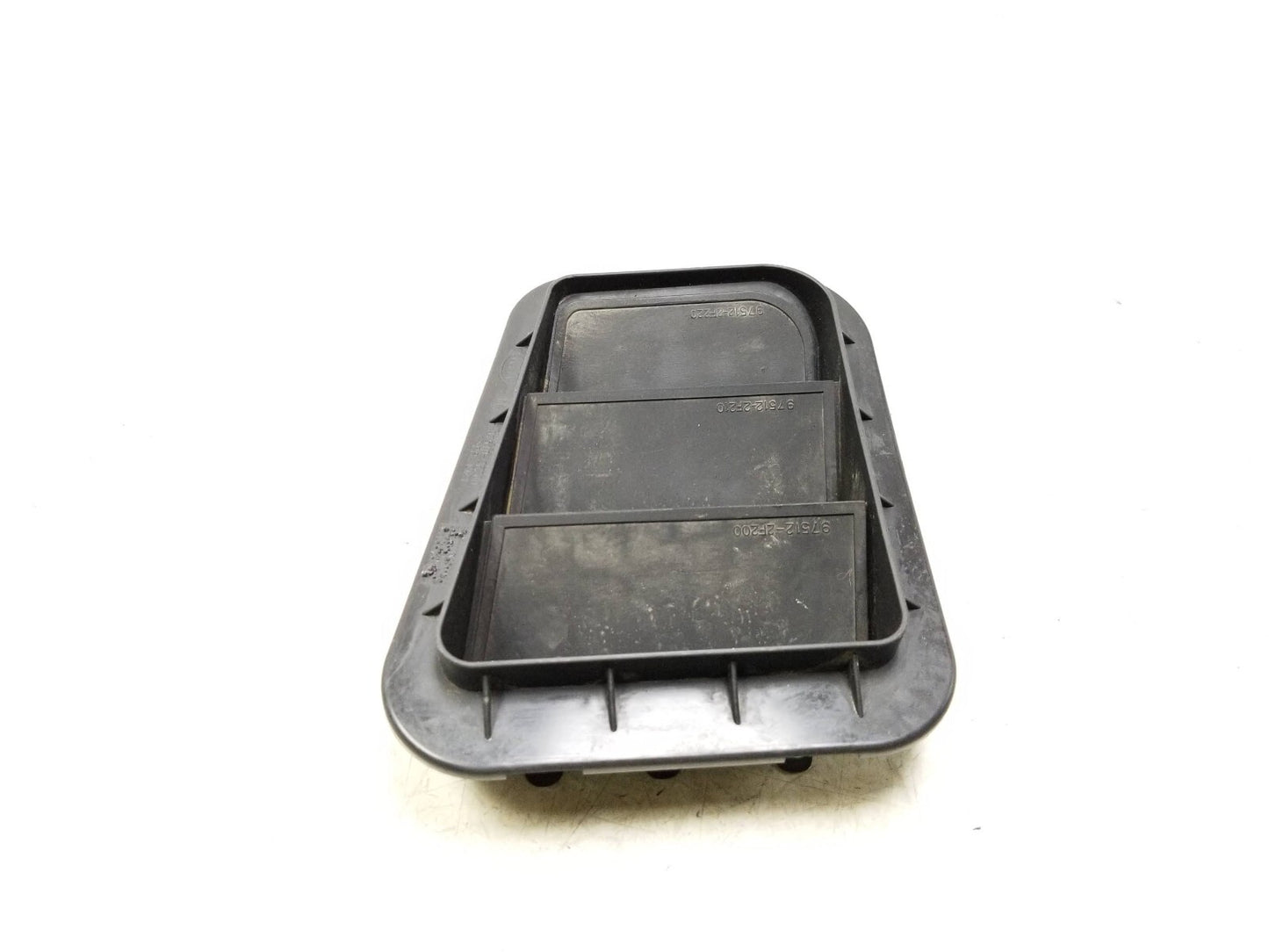 2011 - 2016 Kia Sportage Rear Right Quarter Panel Pressure Vent Grille OEM