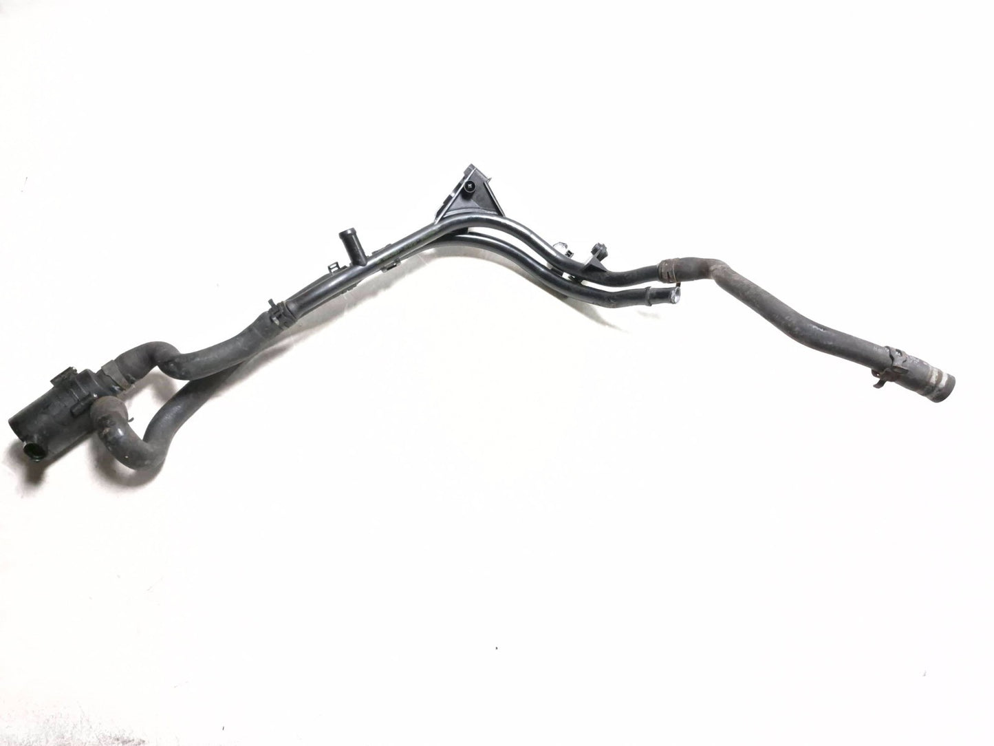 2011 Volkswagen Tiguan Auxiliary Pump Coolant With Tube OEM