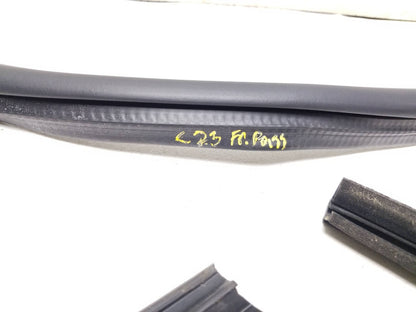 10 - 14 VW Golf GTI Upper Door Glass Weatherstrip Front Passenger Side Right OEM