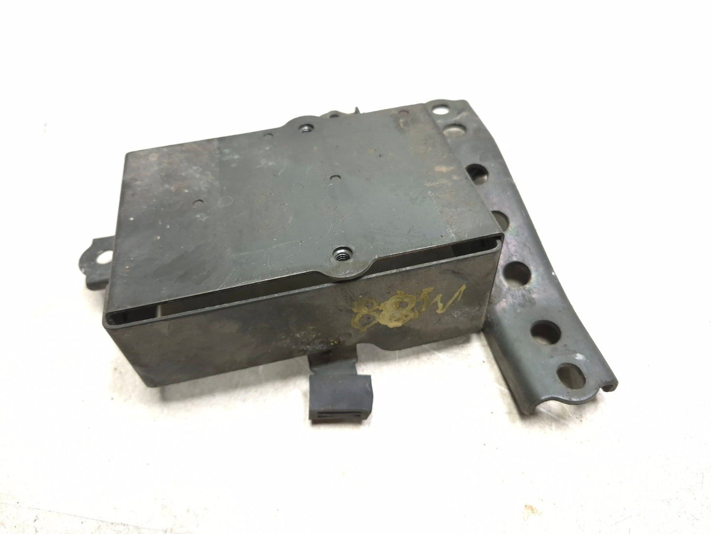 2005 Suzuki Boulevard С50 Electric Part Holder & Evap Canister Bracket 3 Pcs OEM
