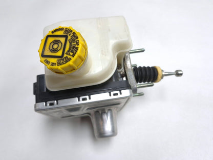 2021 Alfa Romeo Giulia Power Brake Booster W/ Master Cylinder OEM