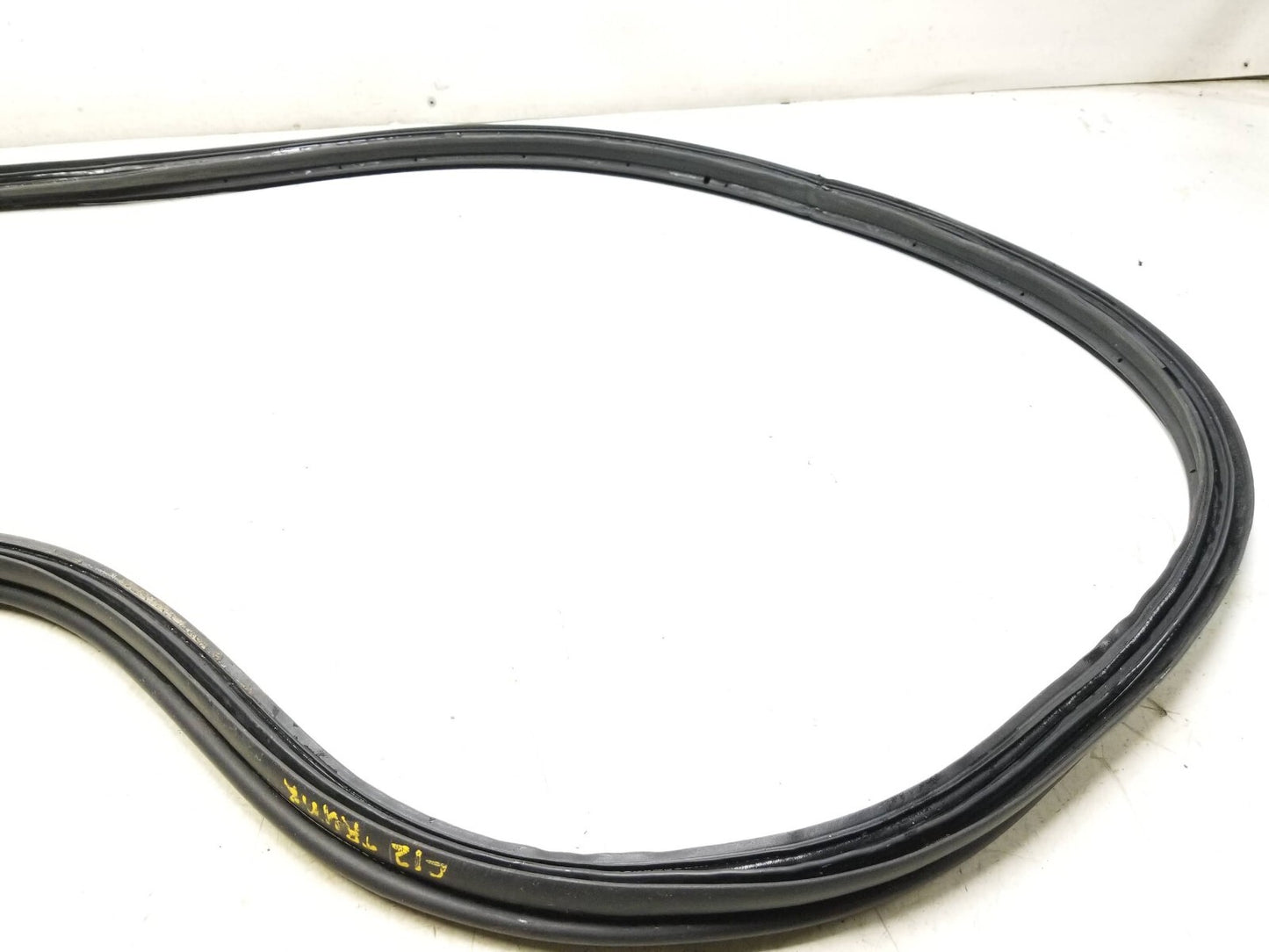 2011 - 2013 Kia Sportage Tailgate Hatch Weatherstrip Seal OEM