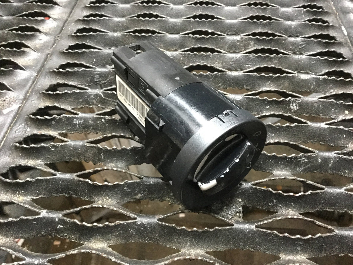 05 06 07 08 Audi A4 B7 Headlight Control Switch OEM