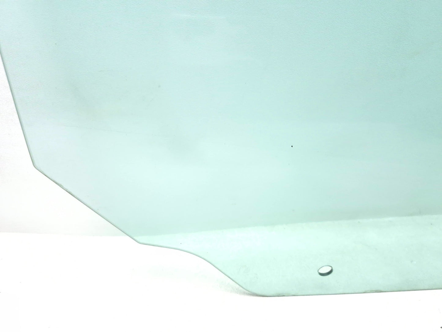 2018 Chrysler 300 Rear Door Window Glass Right Passenger Side OEM