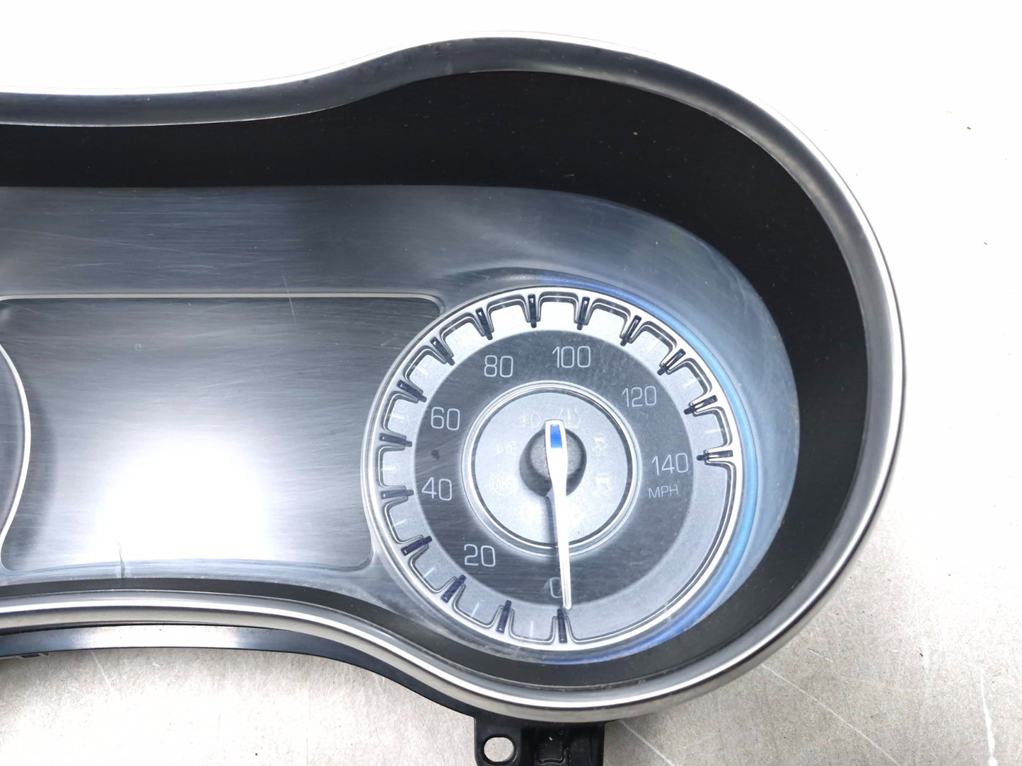 2018 Chrysler 300 Limited AWD Instrument Panel Cluster OEM