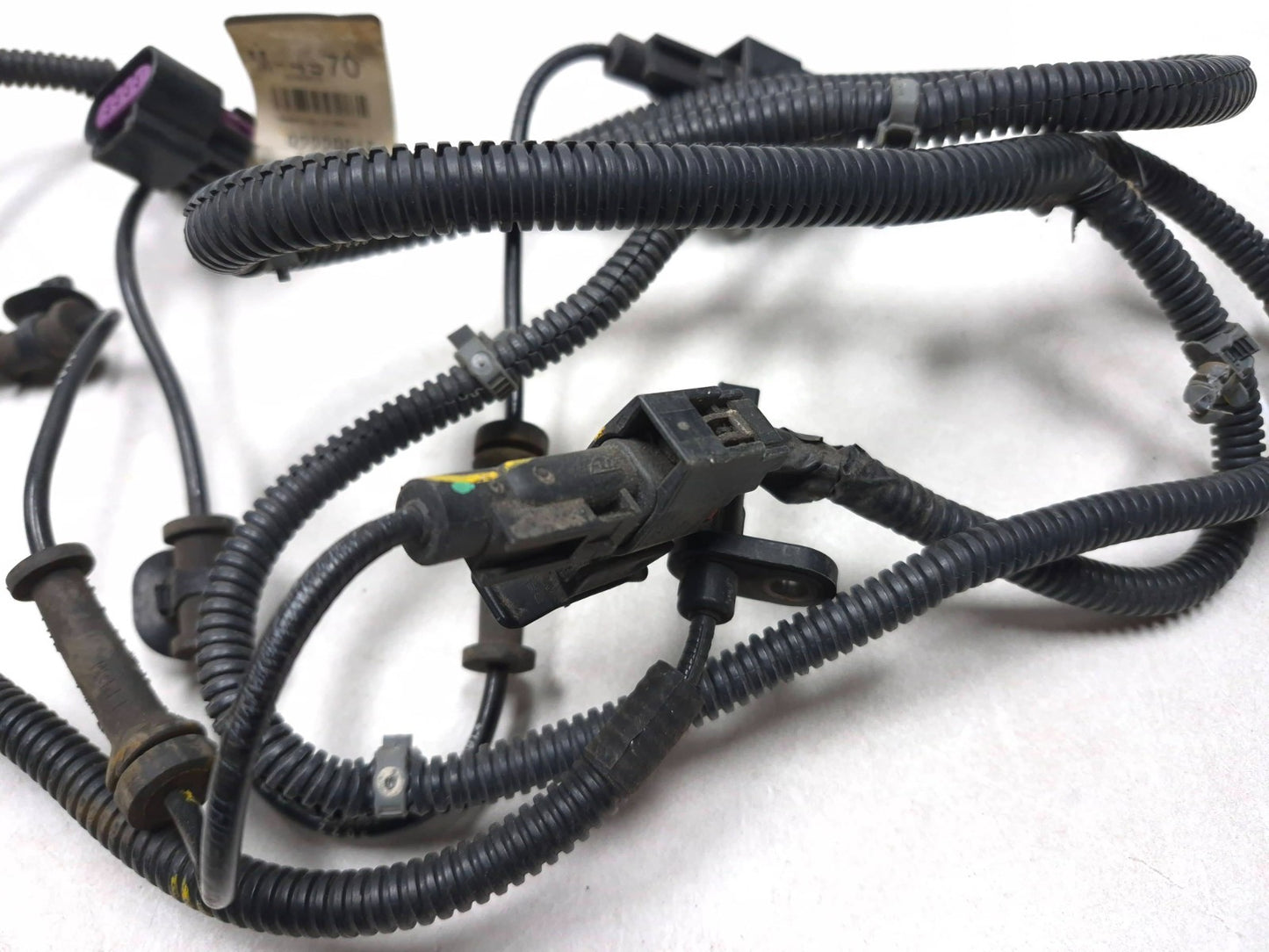 2014 Chevrolet Camaro Rear Underbody Harness To Diff 92229815 W/ ABS Sensor OEM
