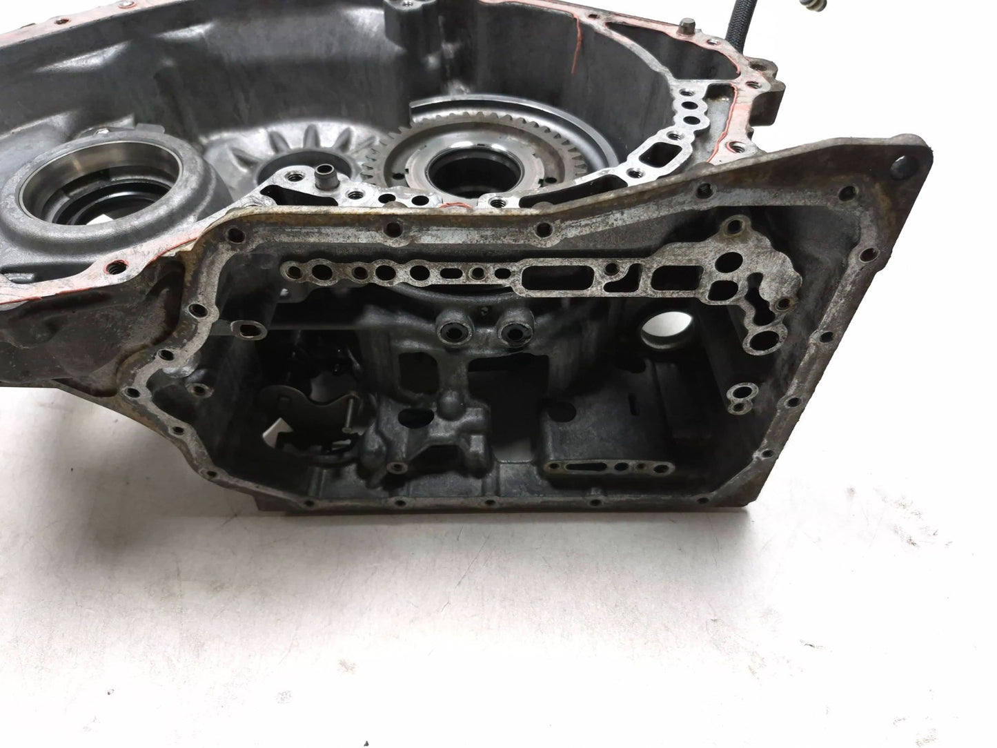 2012 Toyota Camry Automatic Transmission Case 3514133140 2.5l OEM