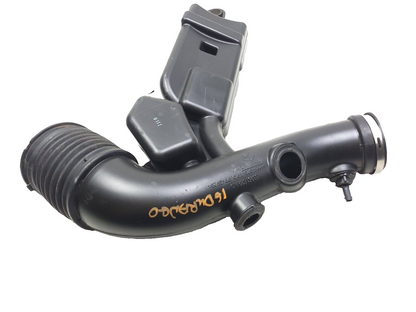 2016 - 2022 Dodge Durango Engine Air Intake Hose Pipe 3.6l OEM