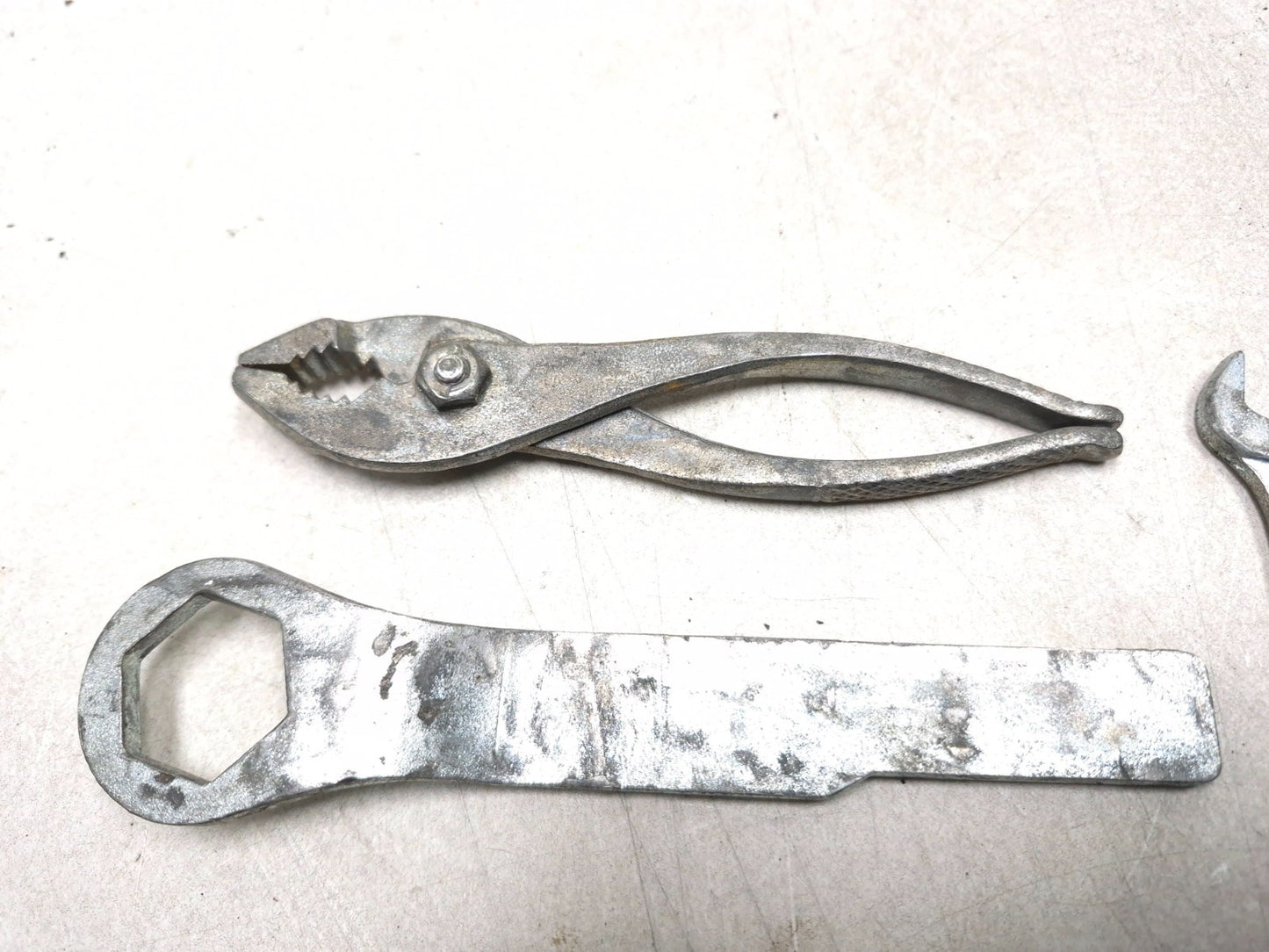 1994 Yamaha Virago Xv1100 Tool Set OEM