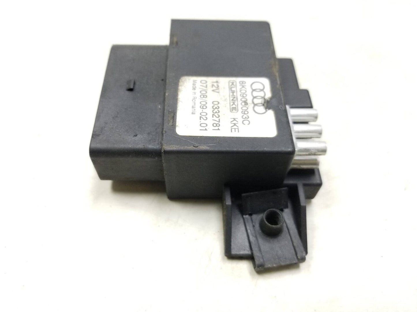 2009 - 2012 Audi Q5 Fuel Pump Delivery Control Module OEM