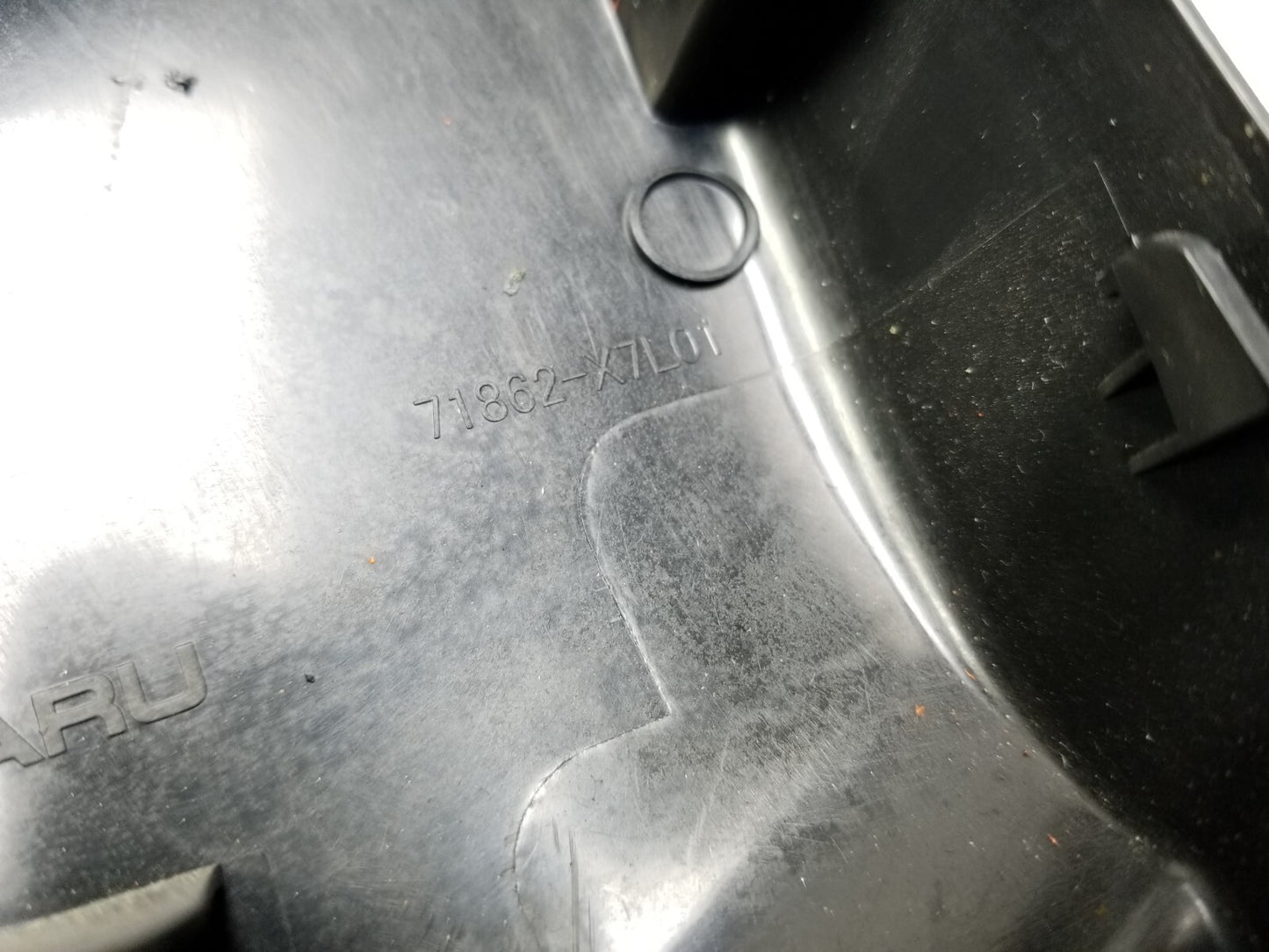 2015 Scion Fr-s Trim W/ Guide Sleeve & Knob Front Driver Side Left OEM