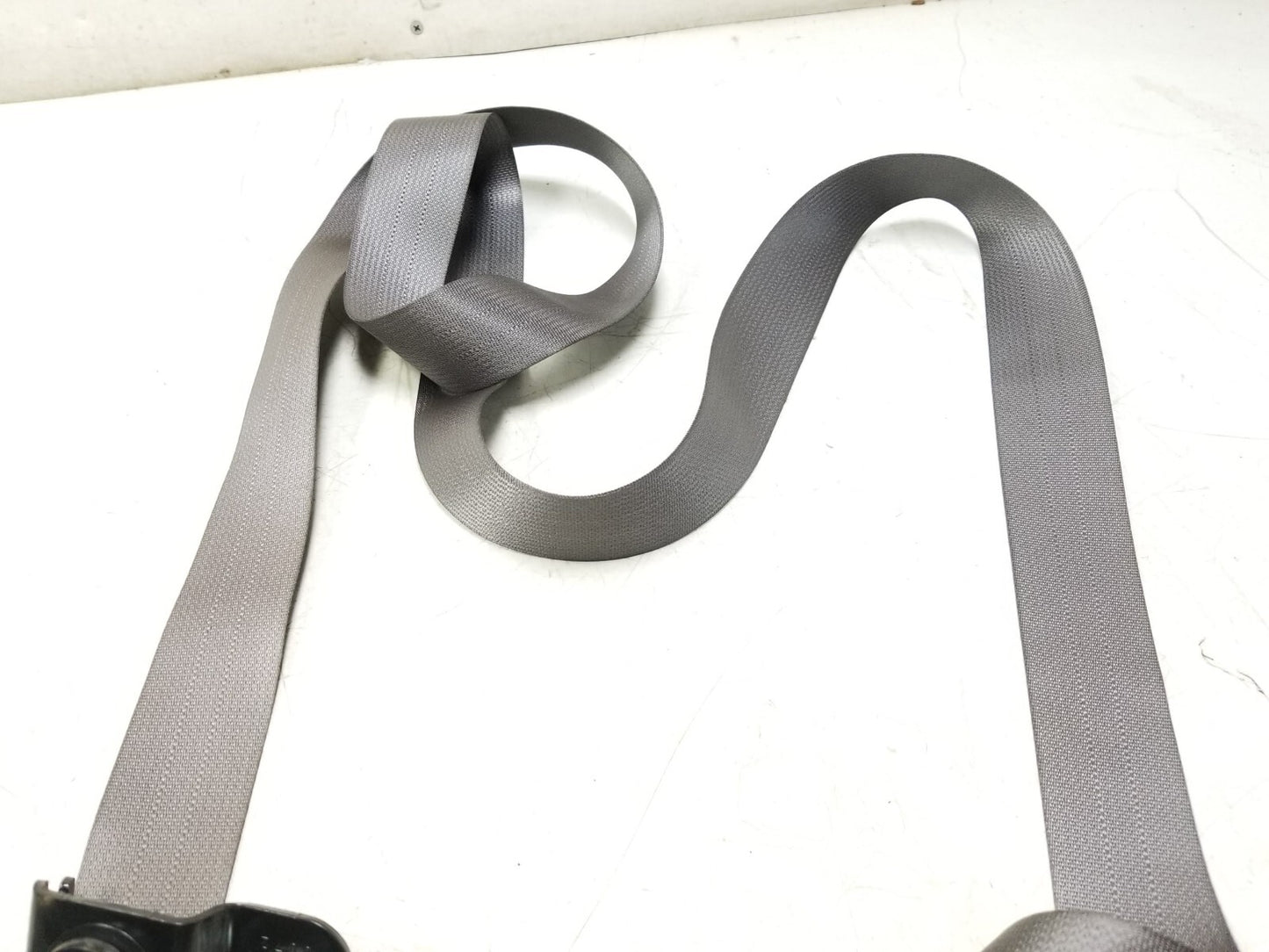 2011 - 2013 Kia Sportage Rear Seat Belt Retractor Left & Right  OEM