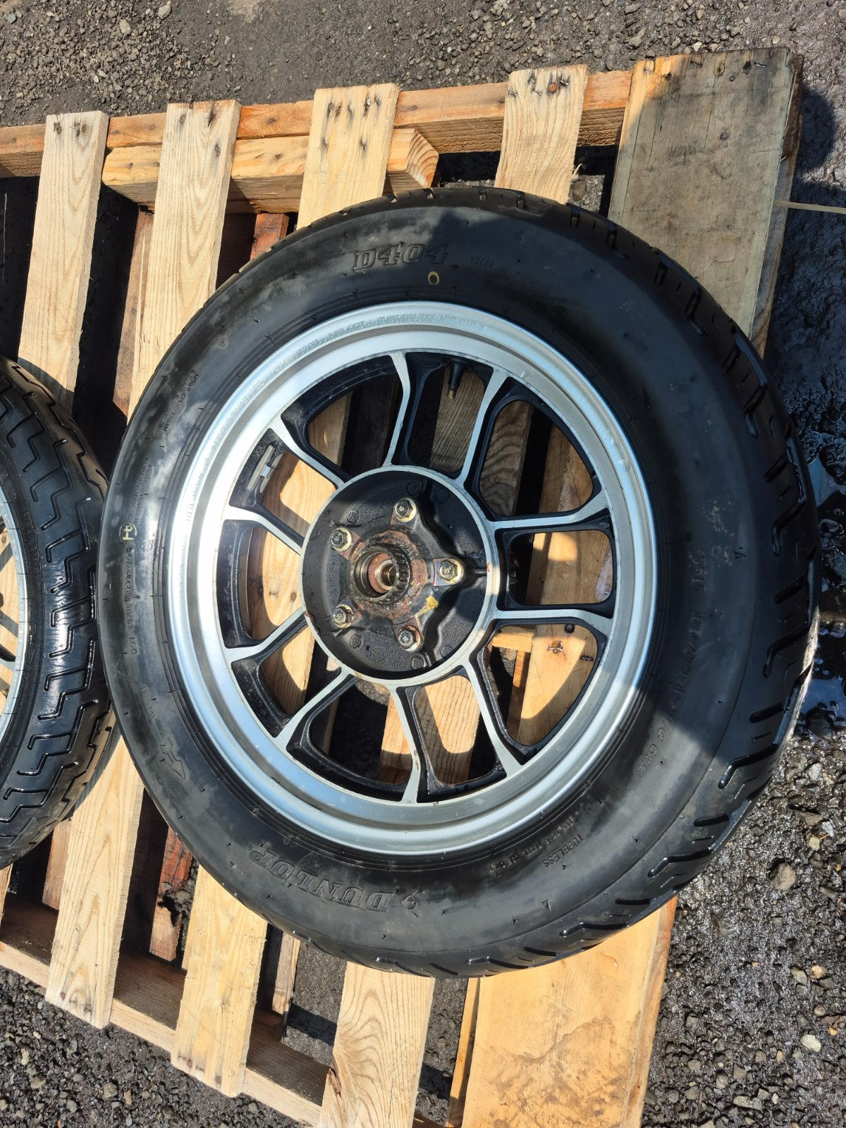 1985 Honda Shadow Vt500c Wheel Rim W/ Tire Front & Rear *straight* OEM