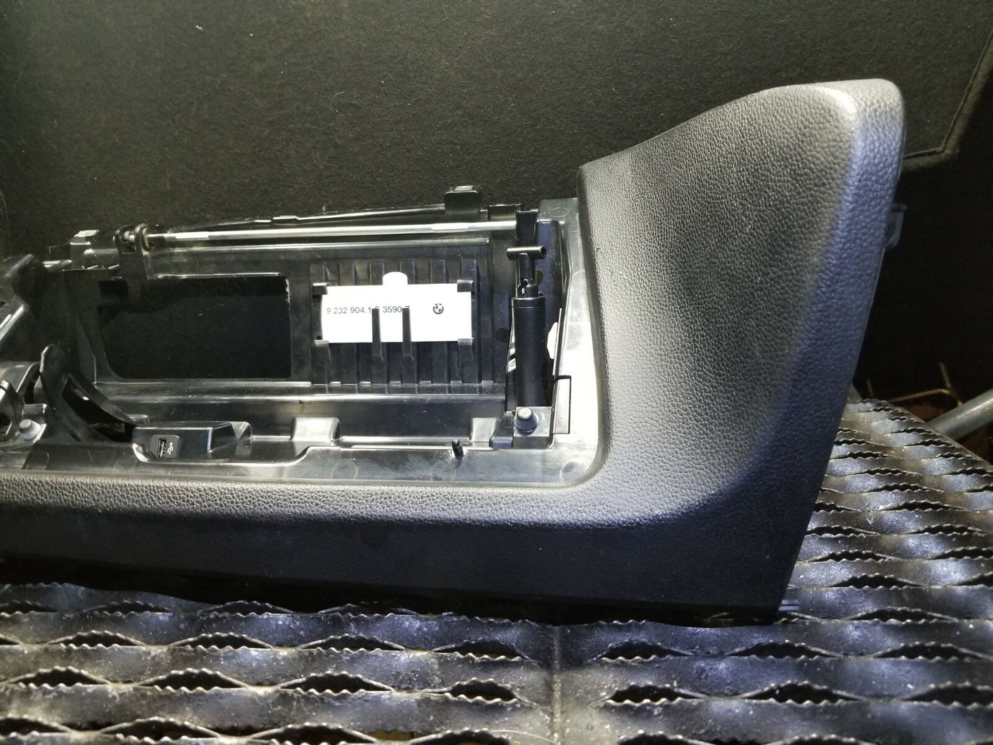 2011 2012 2013 BMW 128i 135i Dashboard Dash Glove Box Compartment Box OEM